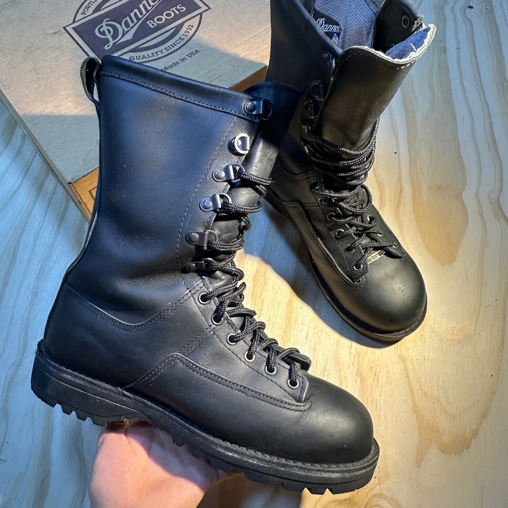 Danner Women's Fort Lewis 10" 600G Insulated Steel Toe Work Boots Black Size 8